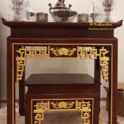 Mẫu bàn thờ đẹp hiện đại gỗ hương chạm bông sen – thếp vàng 9999