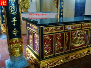 Đầu hồi bàn thờ chấp tải chạm Tứ Quý đẹp