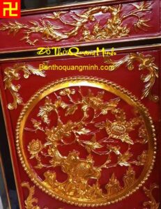 Hình ảnh bức tranh trên bàn thờ chấp tải chạm Cúc Trúc đẹp