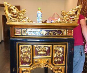 Bàn thờ Tứ Linh đẹp sơn son thếp vàng, thếp bạc phủ hoành kim