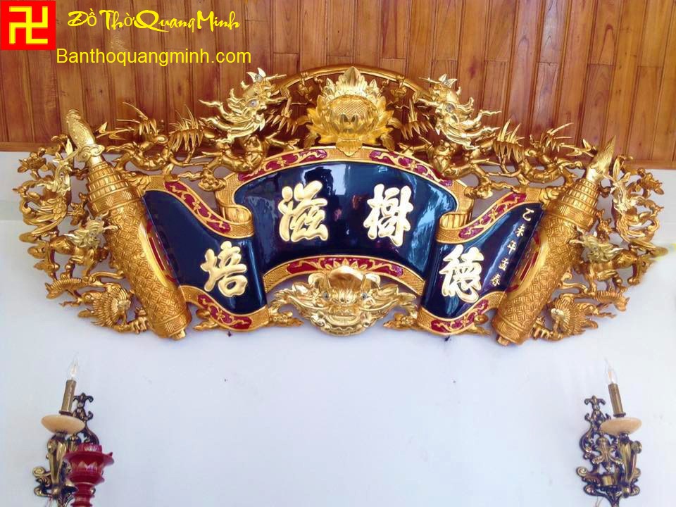 mau cuon thu go tu linh hoa dep (2) Mẫu cuốn thư gỗ dổi sơn son thếp vàng nền đen đẹp nhất