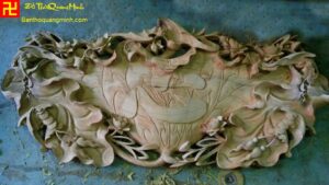 Mẫu lá sen gỗ dổi chạm ngũ phúc cắp dây kim tiền đẹp - ý nghĩa