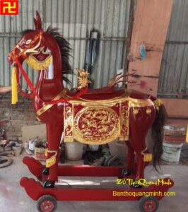 Mẫu ông ngựa thờ màu đỏ Chạm Long Ly Quy Phượng đẹp