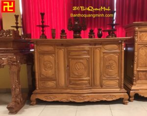 Mẫu tủ thờ đẹp hiện đại chạm chữ Tâm Phúc Đức ý nghĩa