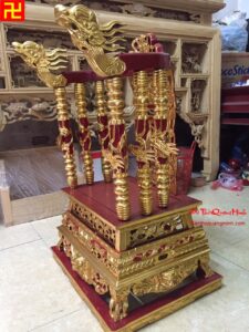 Mẫu ngai thờ sơn son thếp vàng