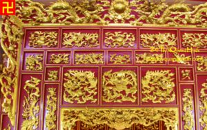 Thiều châu gỗ dổi chạm Long ly Quy Phượng cùng bầu rượu túi thơ